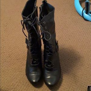 Combat boot heels